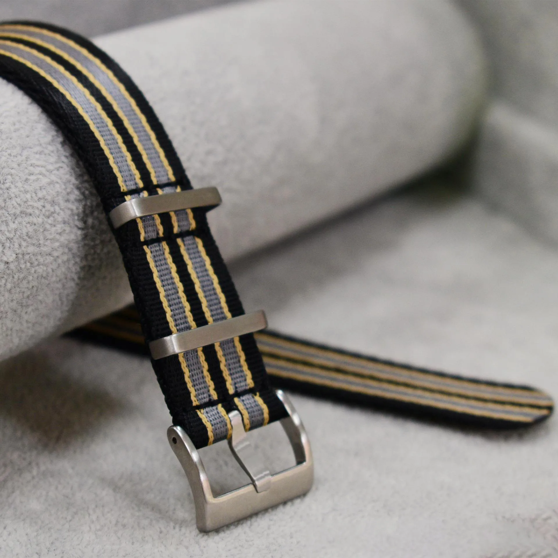 Cinturino per orologio in nylo - Nylon Nato Strap recensione e prezzo